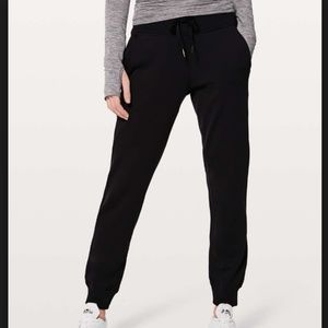 Lululemon Ready to Rulu jogger size 6